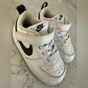 Nike Toddler Court Borough Sneakers
